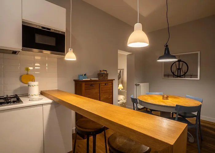 Fotofever Apt, Two Bedrooms With Air Conditioned In Elegant Shopping Area, Close To Vatican דירה רומא