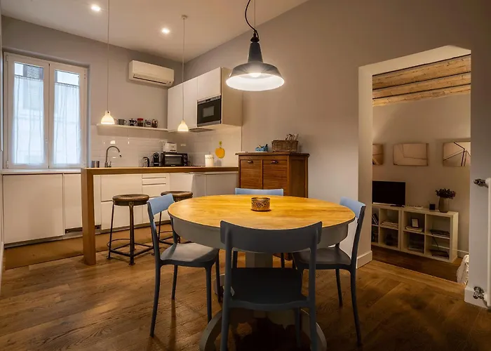 Fotofever Apt, Two Bedrooms With Air Conditioned In Elegant Shopping Area, Close To Vatican דירה